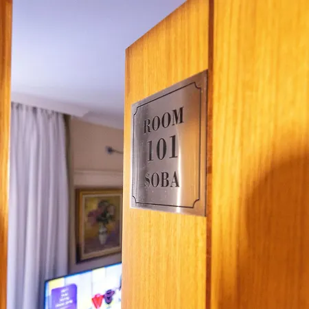 Stella Apartment *